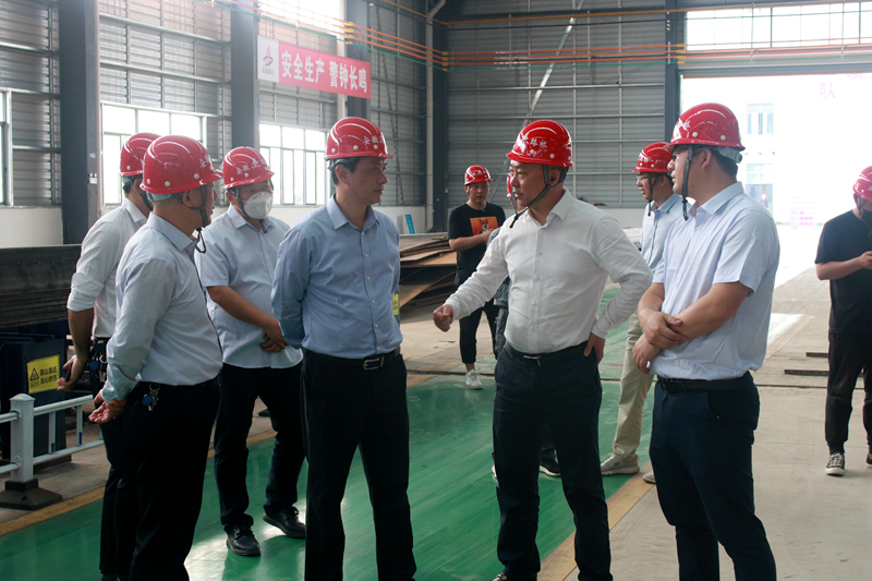 蕪湖市住建局黨委書記、局長朱發(fā)沐一行到安徽建工鋼構(gòu)智能制造有限公司調(diào)研2